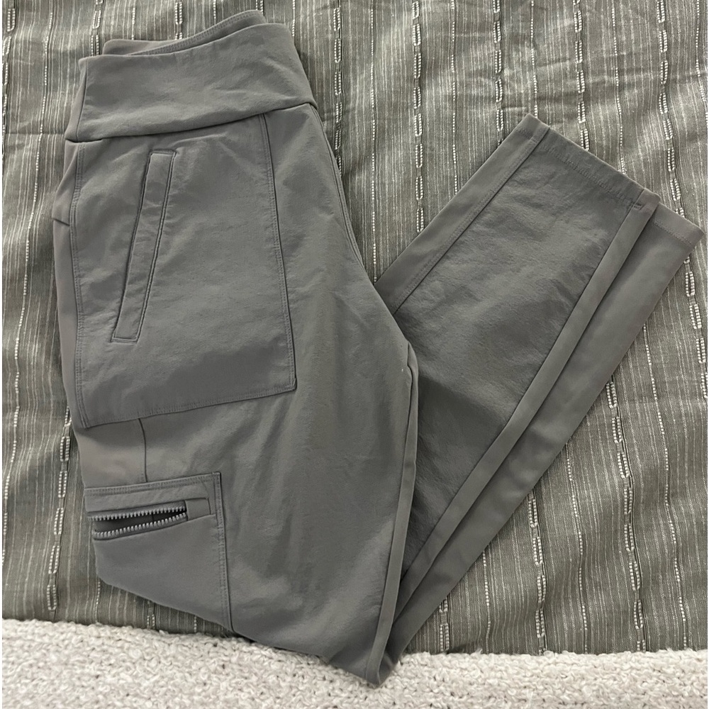 Athleta headlands hybrid cargo